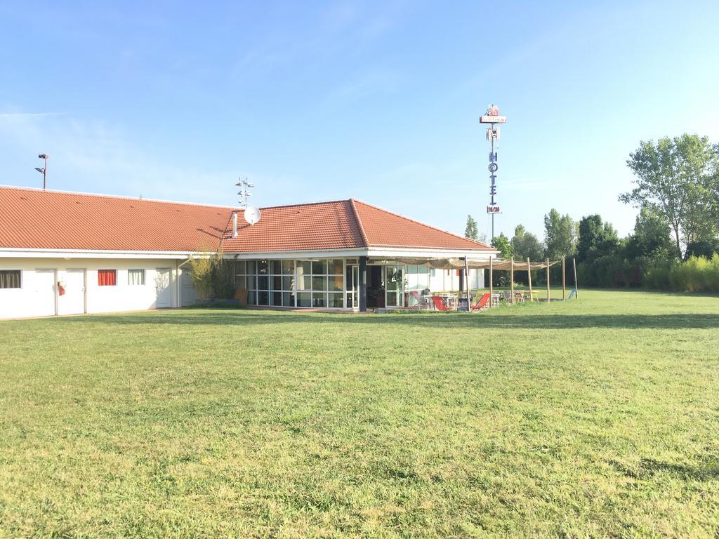 Hotel Evan Lempdes sur Allagnon Exterior photo